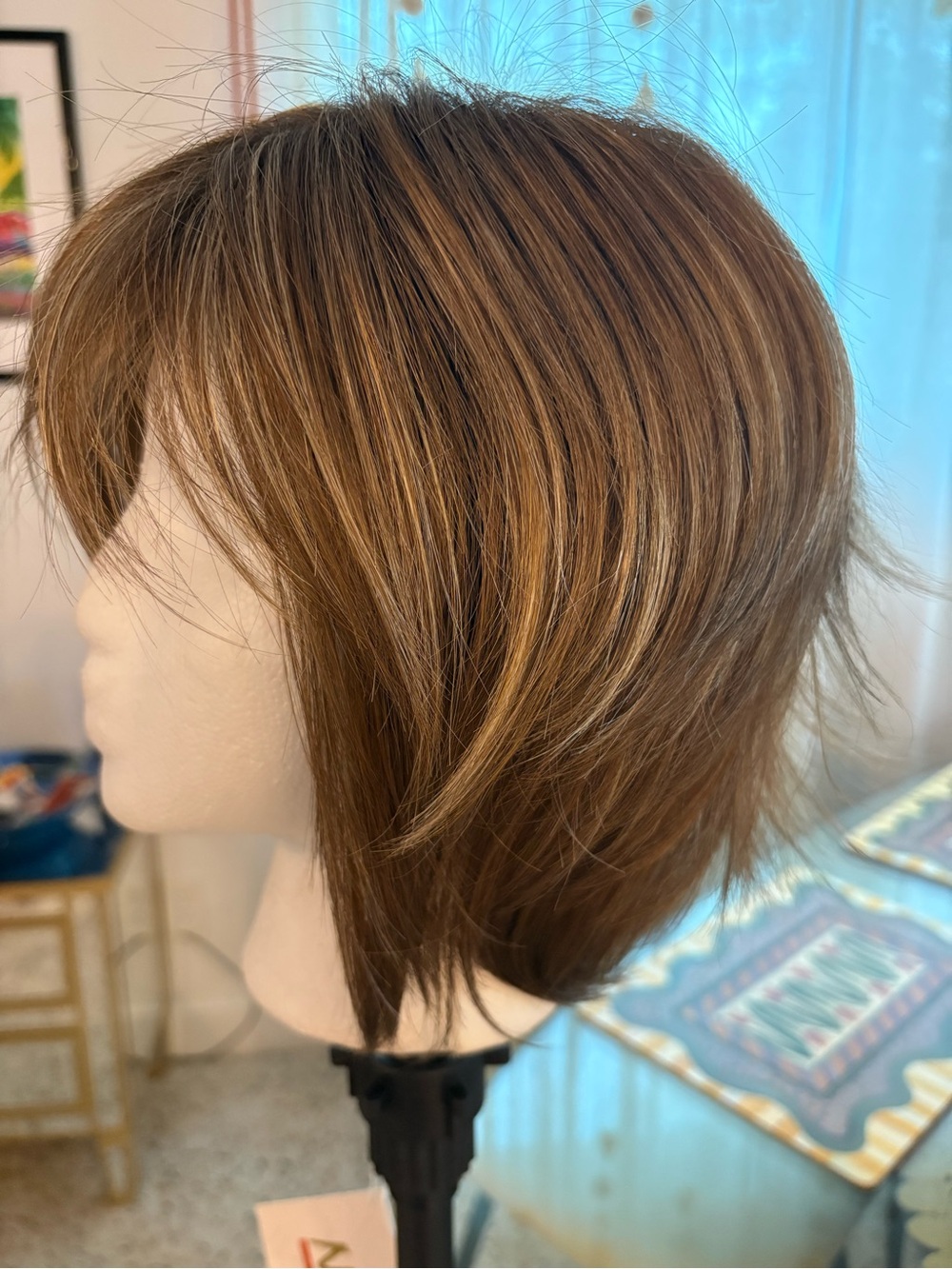 NORIKO REESE Brown with Highlights Layered NEW Synthetic Wig! Medium Length! - Picture 2 of 16